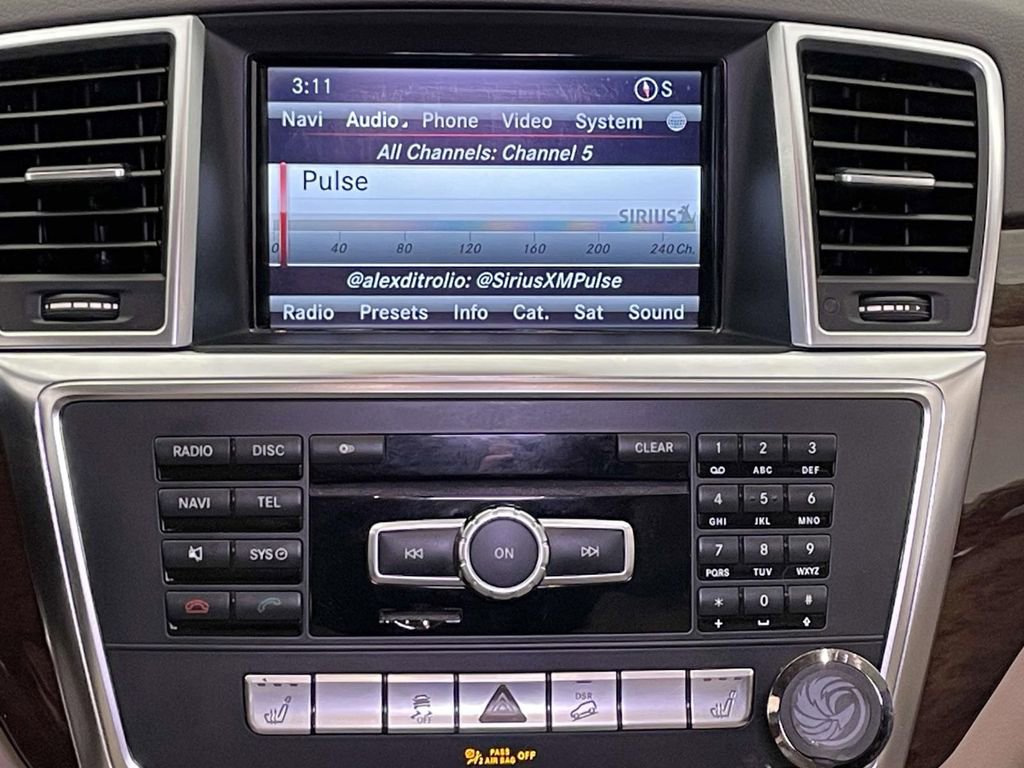 Used 2013 Mercedes-Benz ML 350 4MATIC image 27