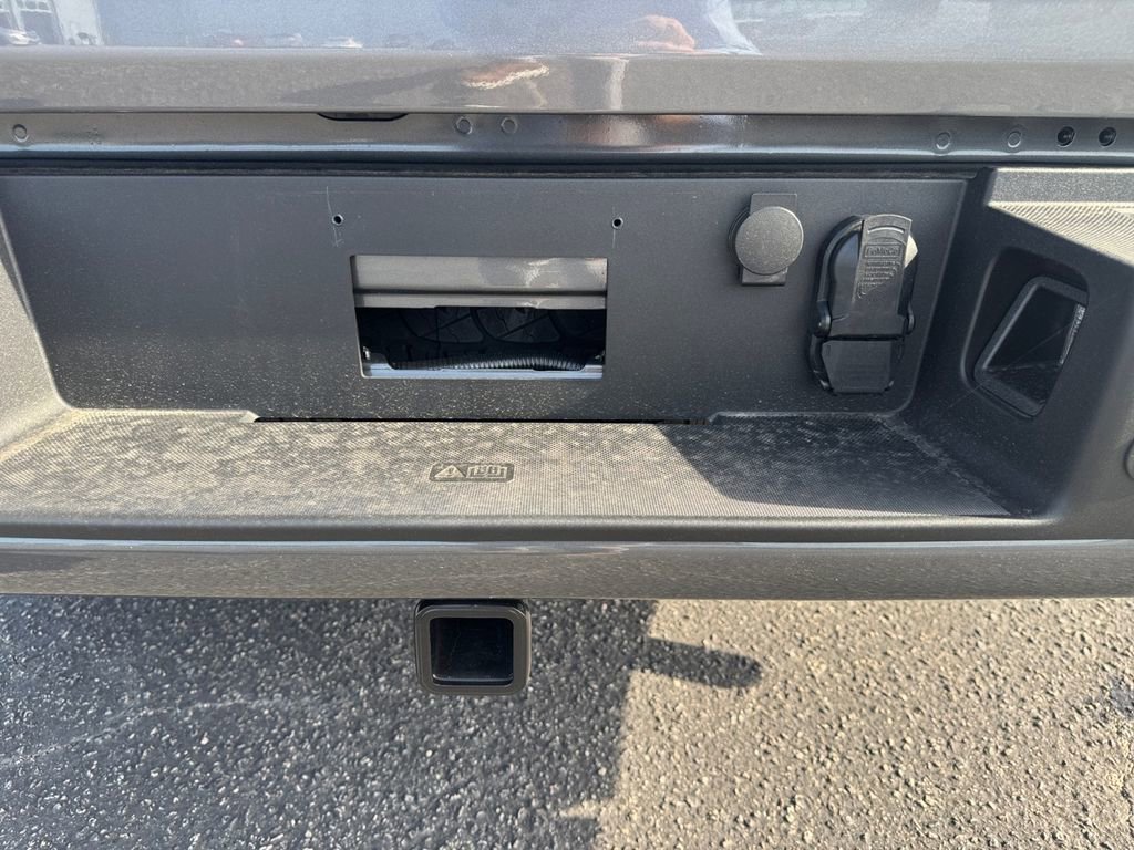 New 2026 Ford F150 XLT w/ Equipment Group 302A MID image 16