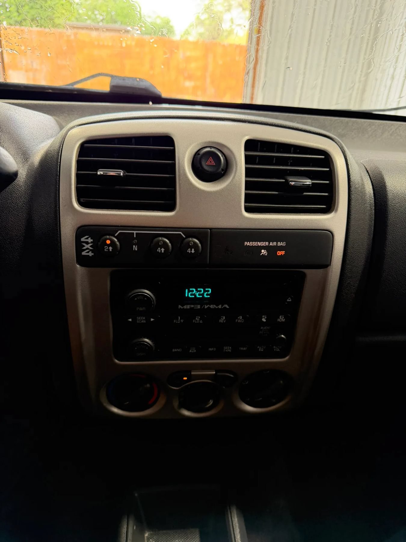 Used 2008 Chevrolet Colorado LT w/ LT Preferred Equipment Group AWD/4WD image 28