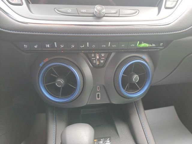 Used 2023 Chevrolet Blazer RS w/ Driver Confidence II Package image 13