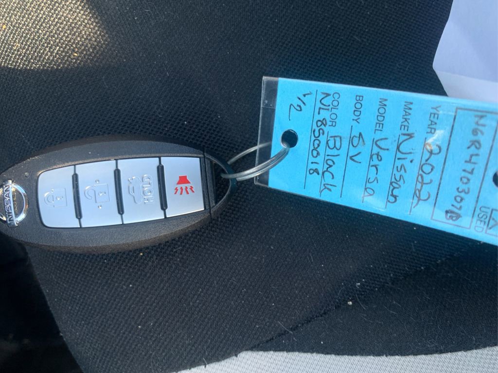 Certified 2022 Nissan Versa SV image 27