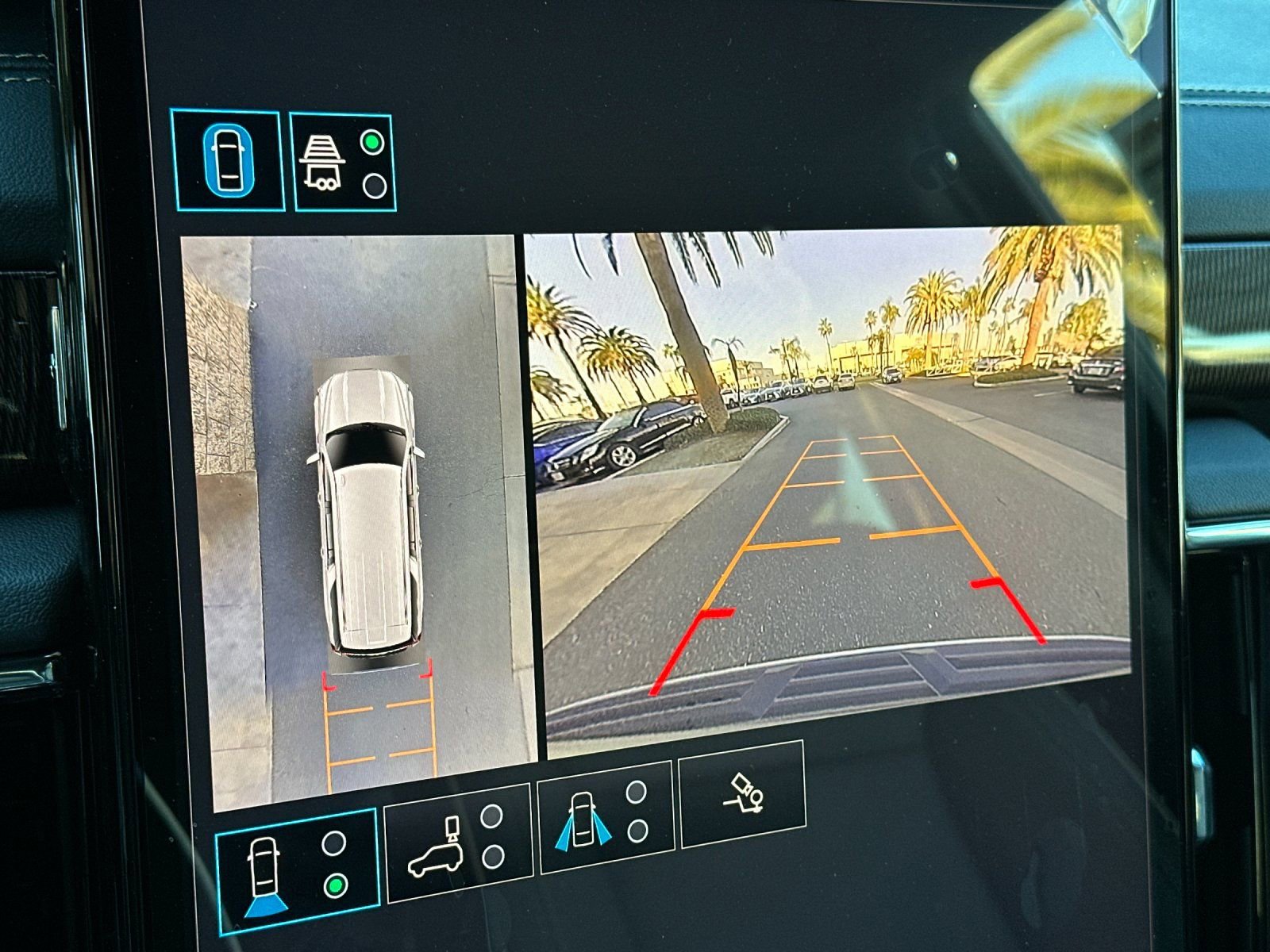 New 2026 GMC Yukon XL Elevation w/ Elevation Premium Package AWD/4WD image 21