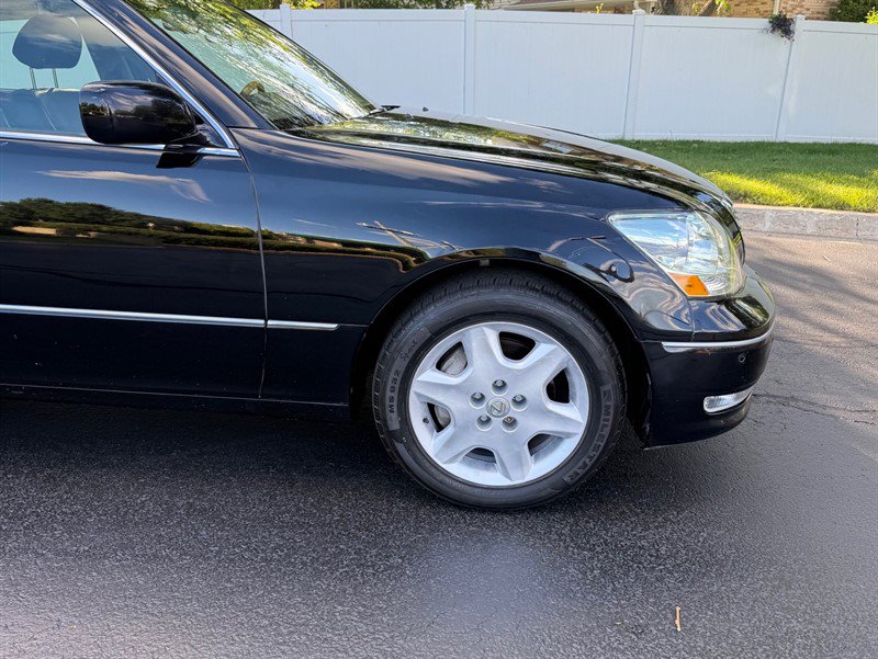 Used 2004 Lexus LS 430 RWD image 30