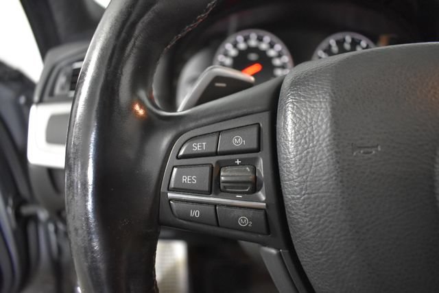 Used 2013 BMW M5 RWD image 17