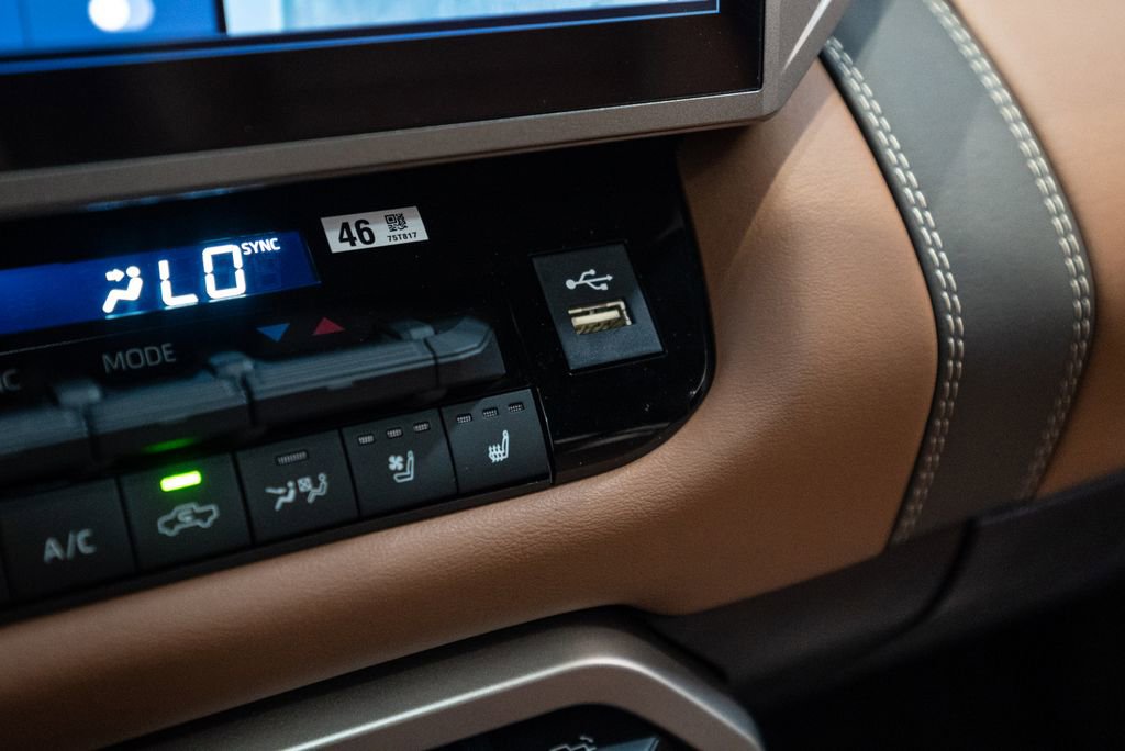 New 2026 Toyota Tundra 1794 Edition AWD/4WD image 32