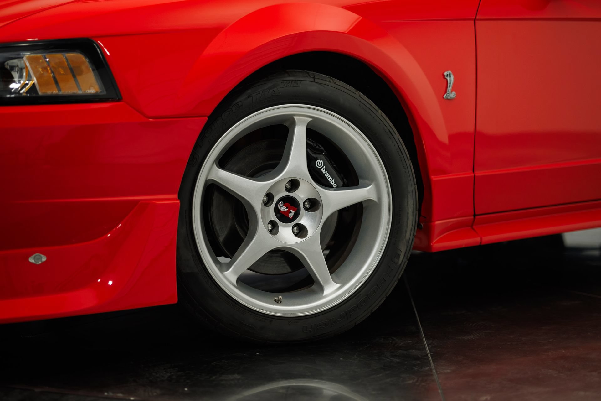 Used 2000 Ford Mustang Cobra RWD image 29