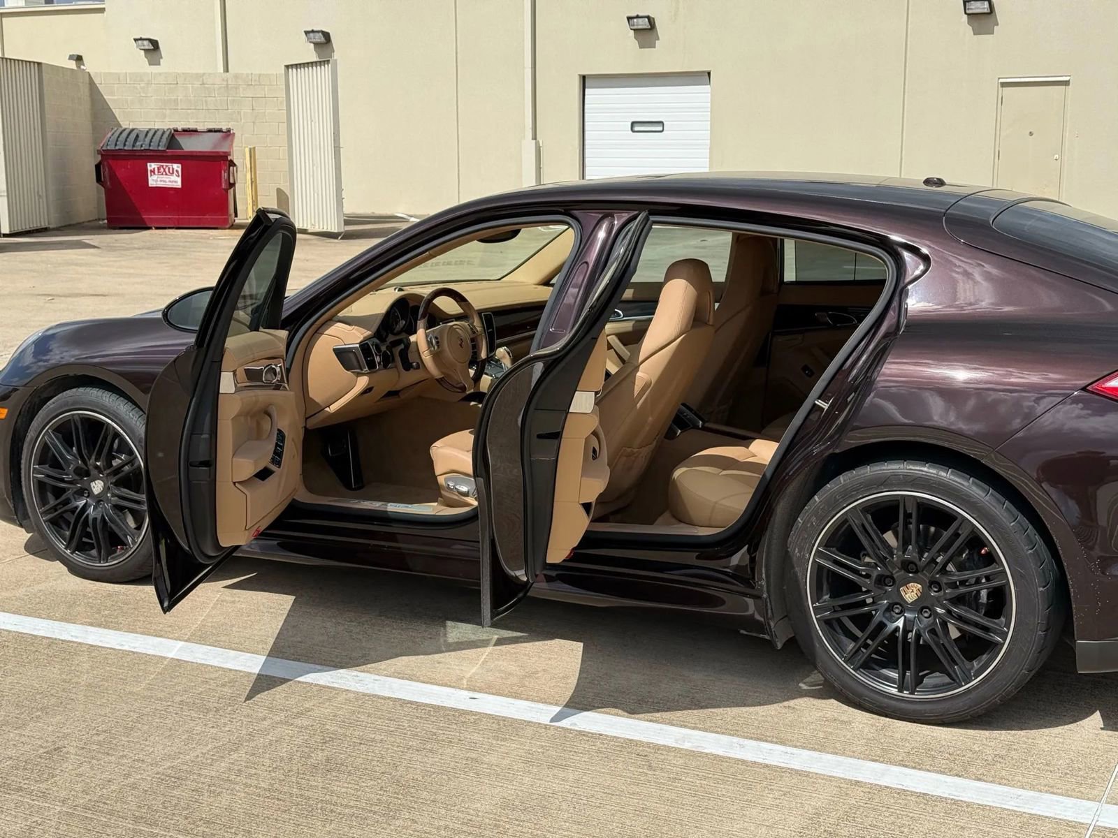 Used 2013 Porsche Panamera image 11