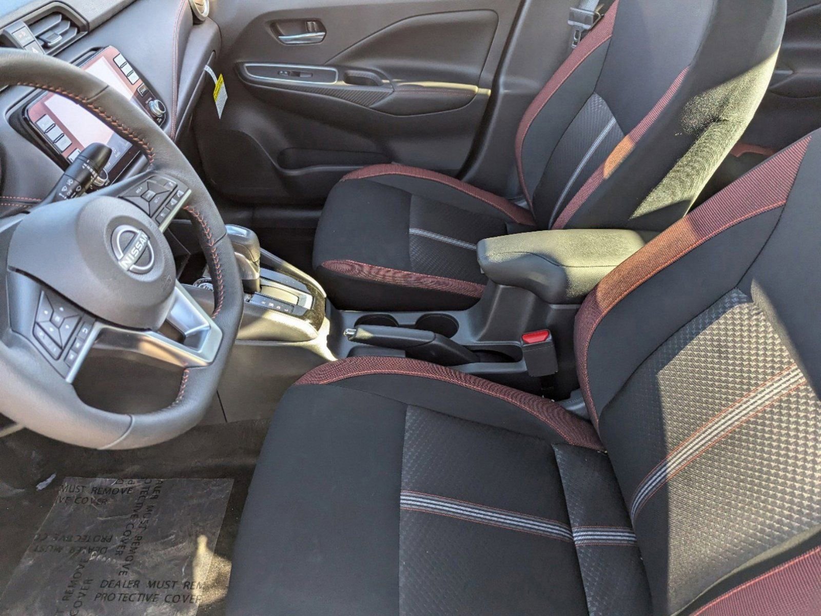 New 2025 Nissan Versa SR w/ Trunk Package FWD image 10