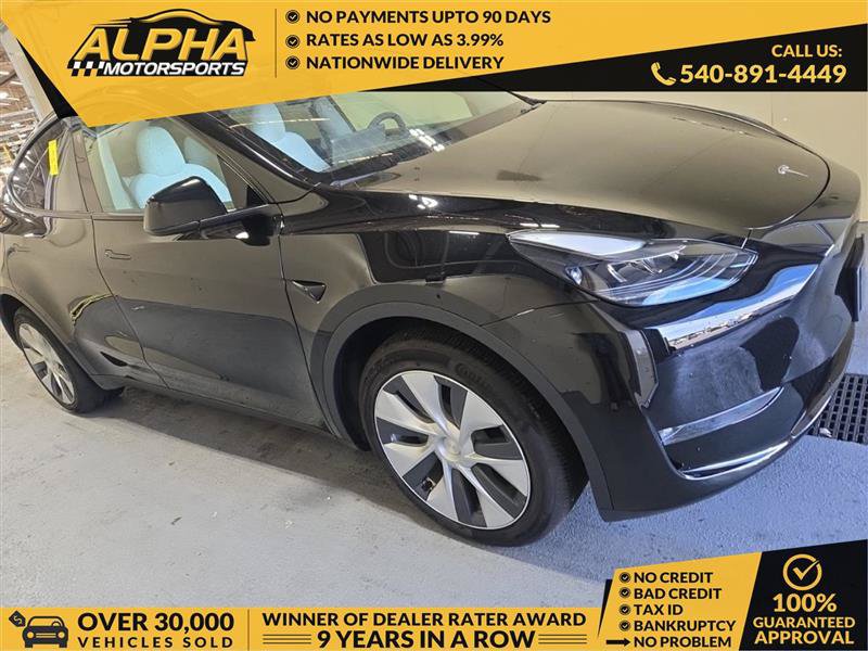 Used 2023 Tesla Model Y Long Range AWD/4WD image 1