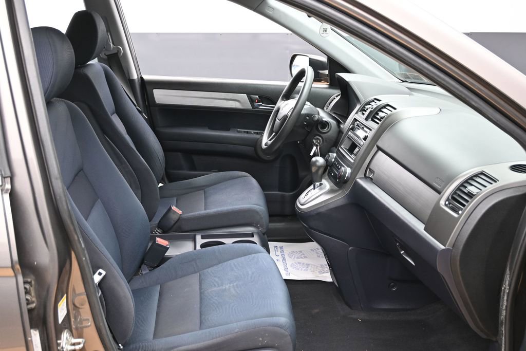 Used 2010 Honda CR-V LX image 29