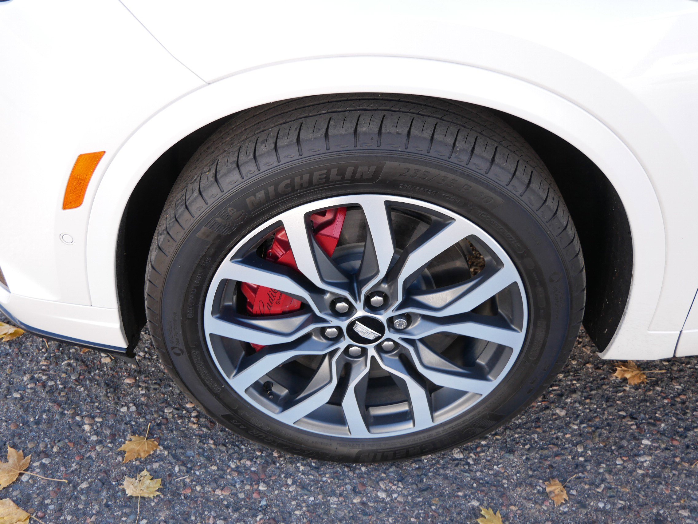 Used 2024 Cadillac XT6 Sport w/ Platinum Package image 8