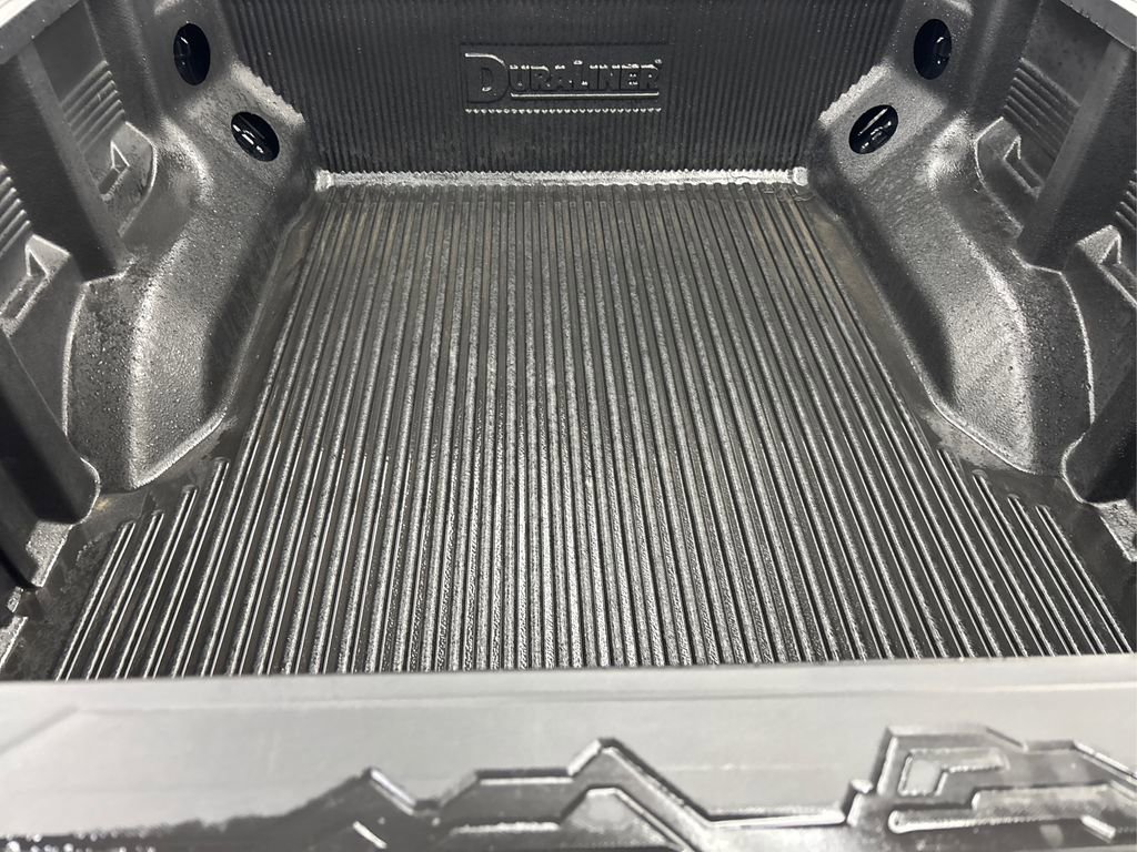 Used 2025 GMC Canyon Elevation image 13