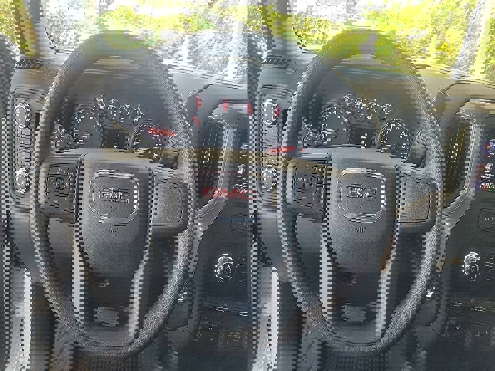 New 2025 GMC Sierra 2500 Pro w/ Convenience Package image 19