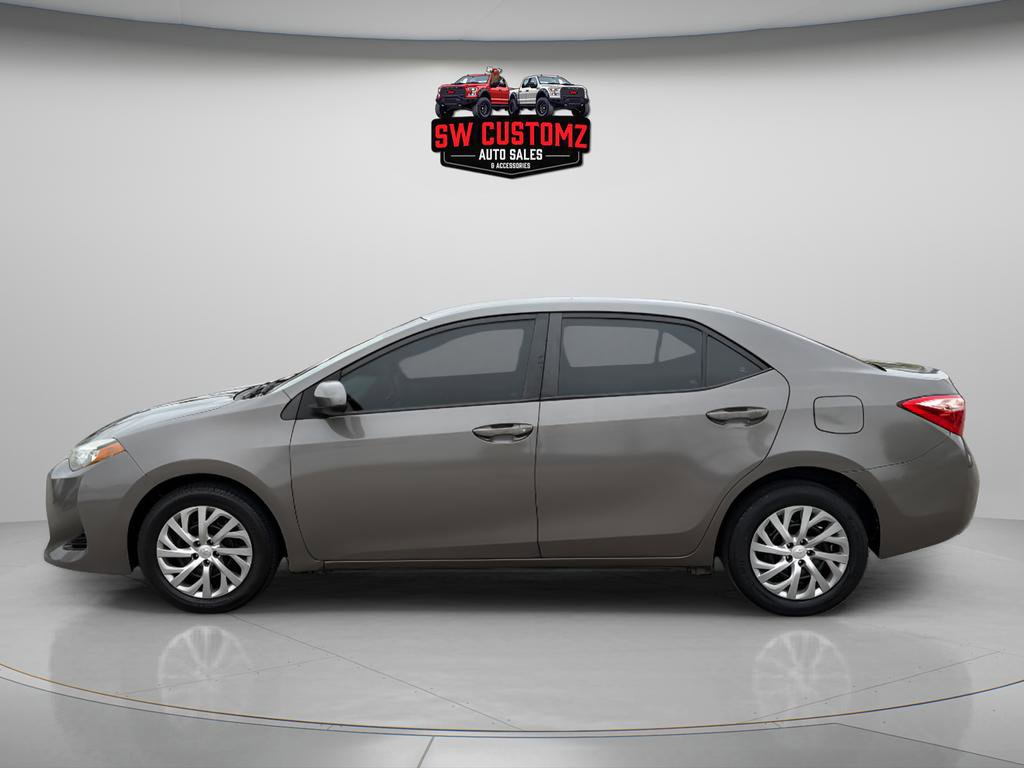 Used 2019 Toyota Corolla LE FWD image 4