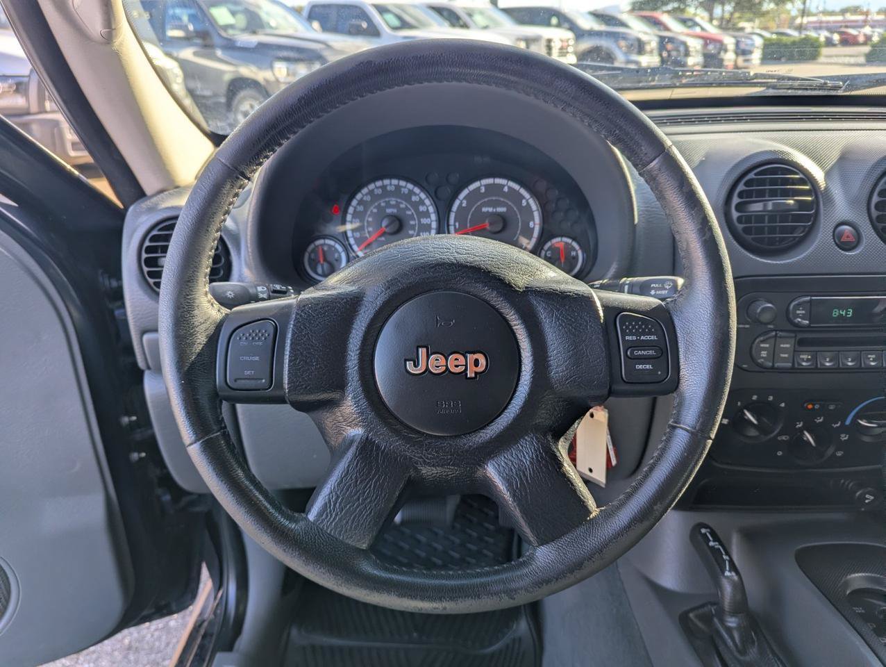Used 2007 Jeep Liberty Sport AWD/4WD image 12