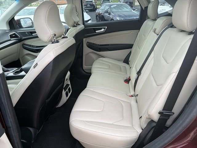 Used 2017 Ford Edge Titanium w/ Equipment Group 301A image 17