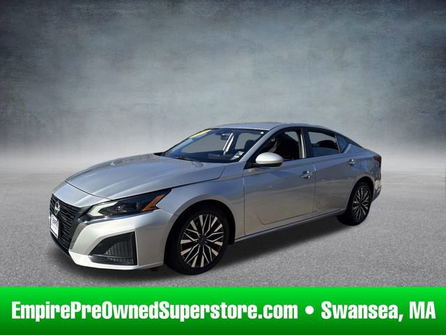 Used 2023 Nissan Altima 2.5 SV