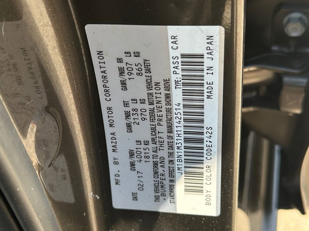 Used 2017 MAZDA MAZDA3 Grand Touring w/ Premium Equipment Package FWD image 31