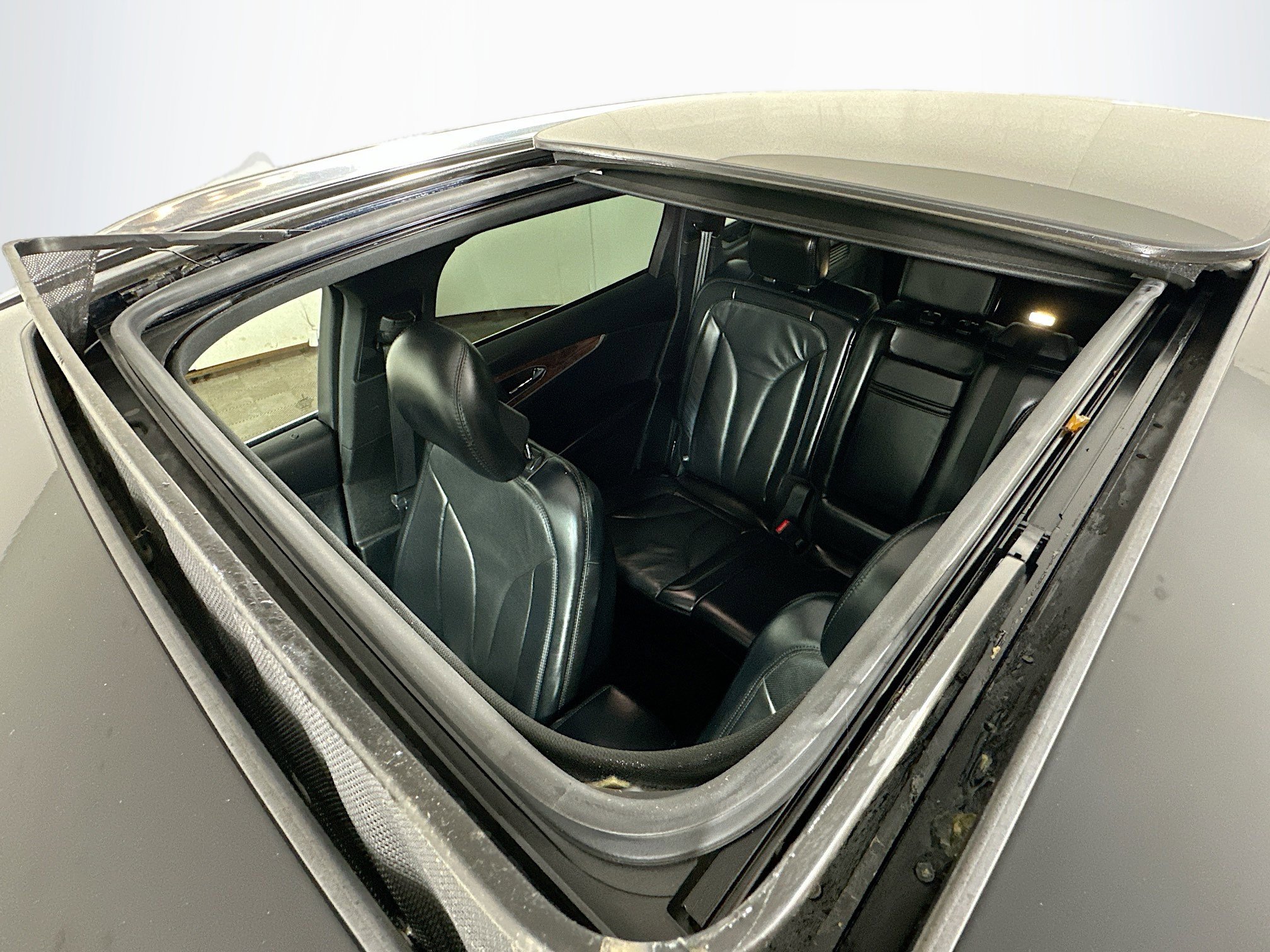 Used 2018 Lincoln MKX Reserve AWD/4WD image 21