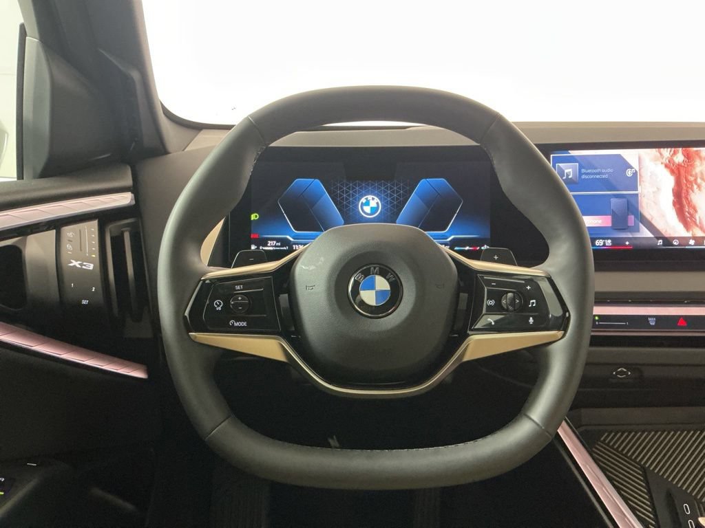 Certified 2025 BMW X3 xDrive30i w/ M Sport Package AWD/4WD image 16