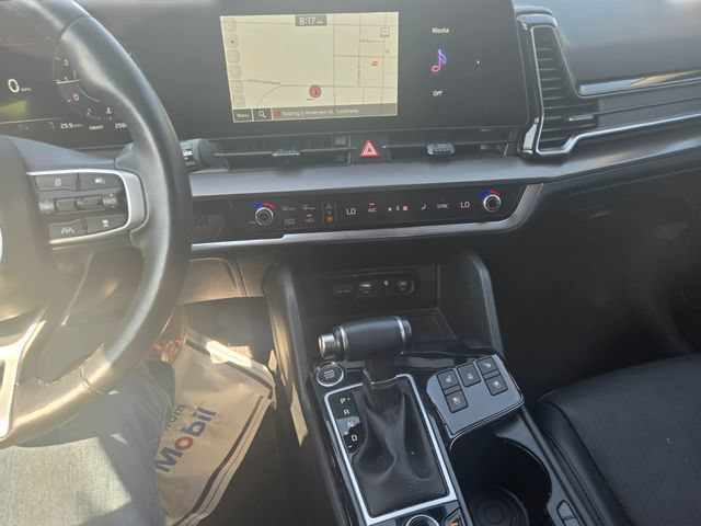 Used 2023 Kia Sportage SX FWD image 2