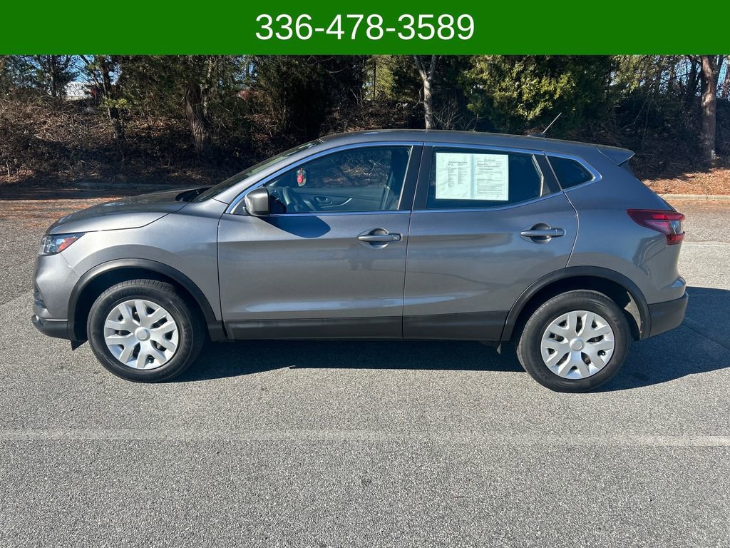 Used 2020 Nissan Rogue Sport S video 2