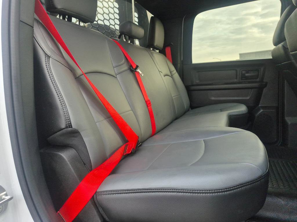 Used 2024 RAM 5500 Tradesman w/ Safety Group image 28