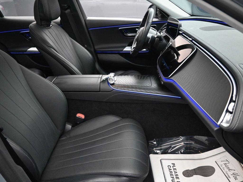 Used 2024 Mercedes-Benz E 350 4MATIC Sedan w/ Leather Package image 39