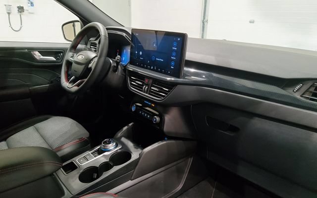 Used 2023 Ford Escape ST-Line w/ Tech Pack #1 FWD image 20