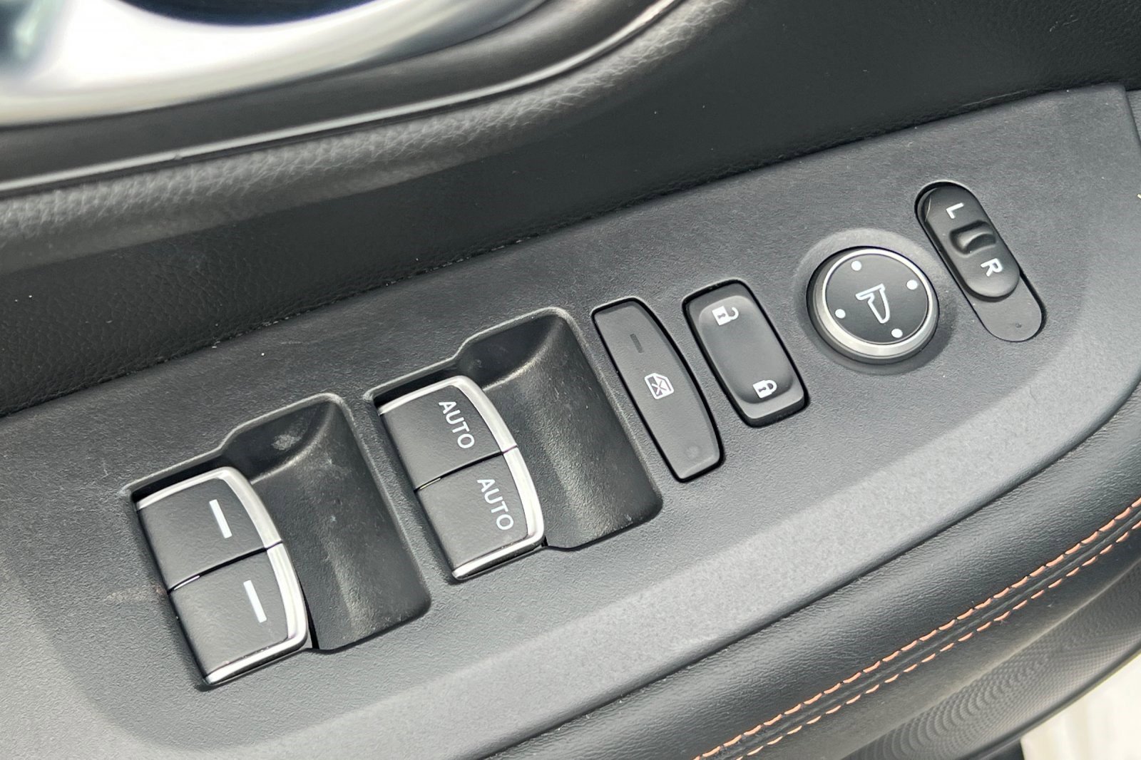 Certified 2024 Honda HR-V Sport image 13