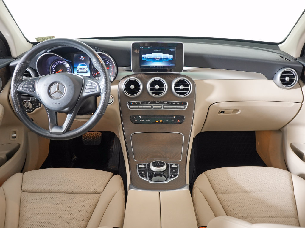 Used 2019 Mercedes-Benz GLC 300 4MATIC image 15