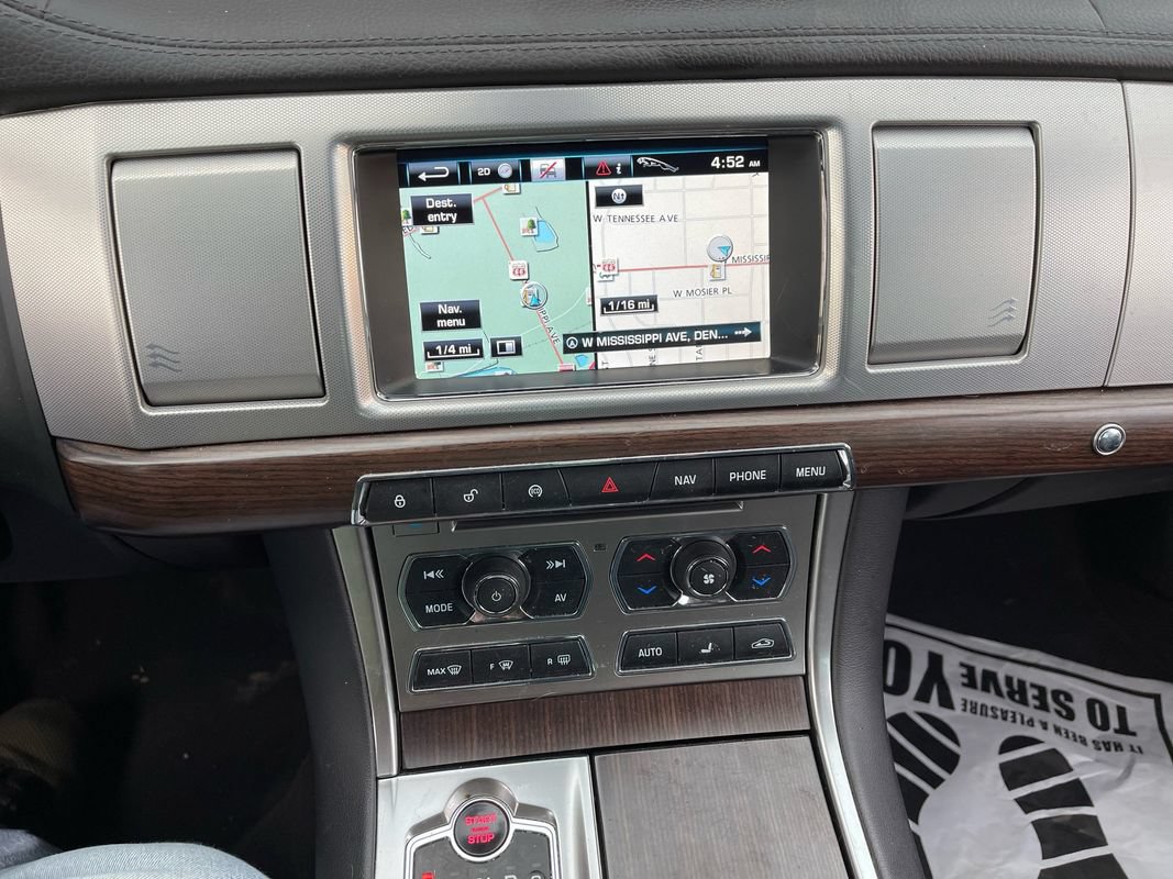 Used 2013 Jaguar XF 3.0 AWD/4WD image 24