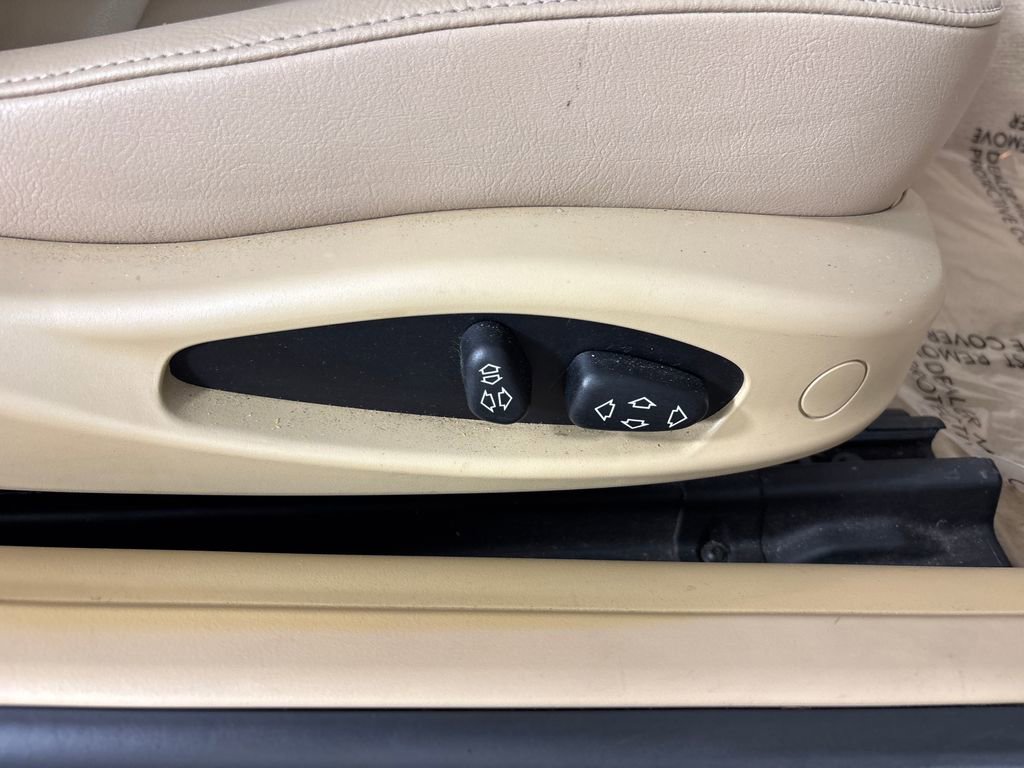 Used 2002 BMW 325Ci Convertible image 34