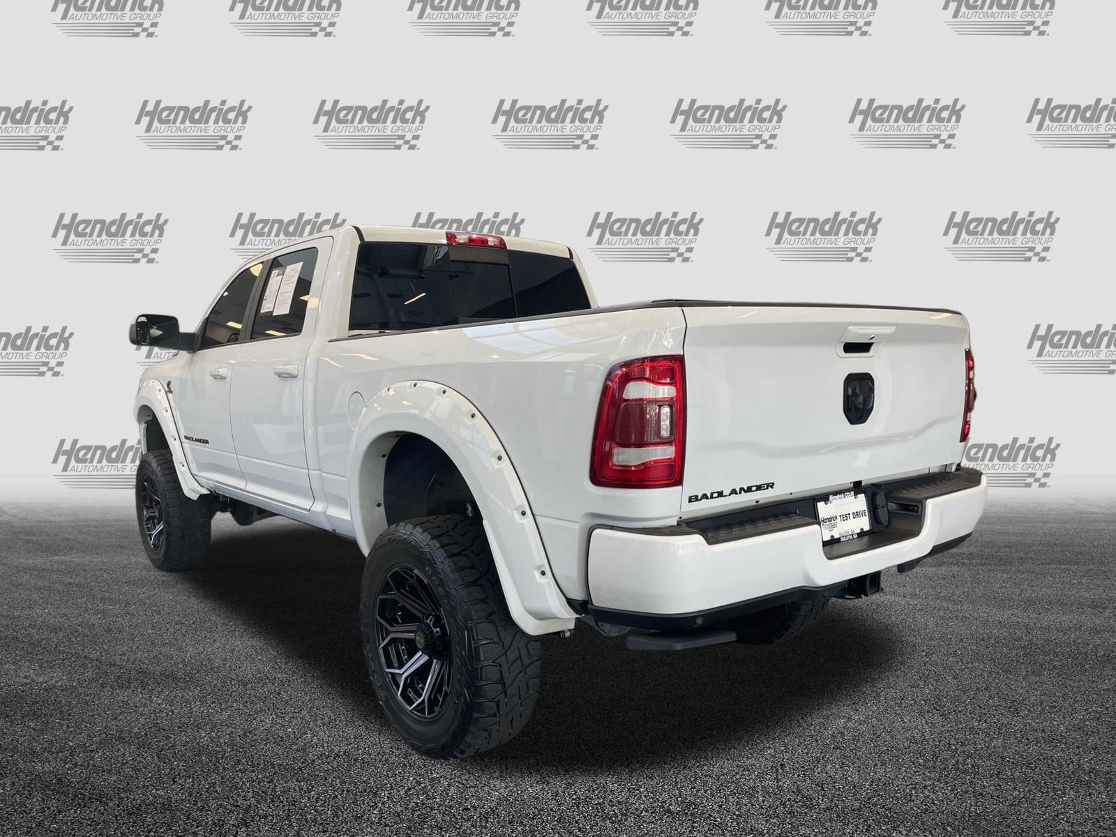 Used 2022 RAM 2500 Big Horn w/ Level C Equiment Group AWD/4WD image 8
