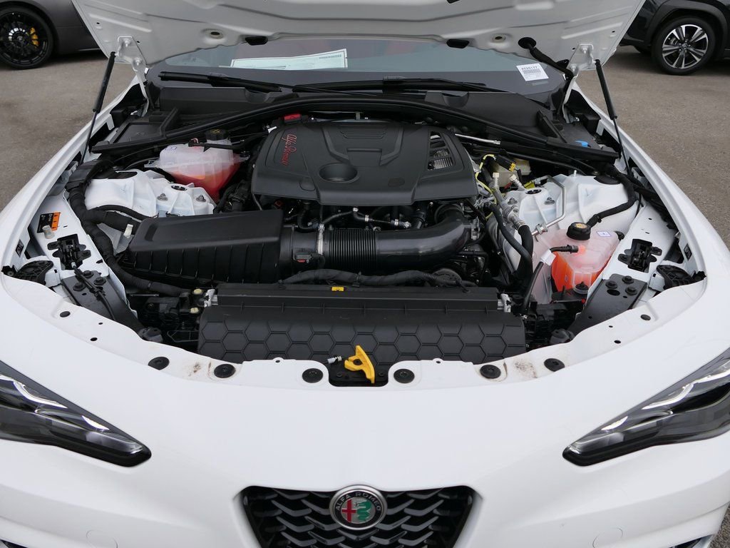 New 2025 Alfa Romeo Giulia AWD image 31