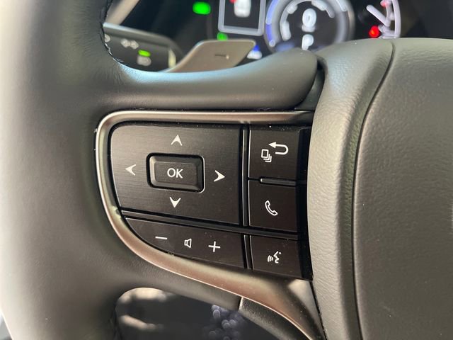 Used 2025 Lexus ES 300h w/ Premium Package FWD image 7
