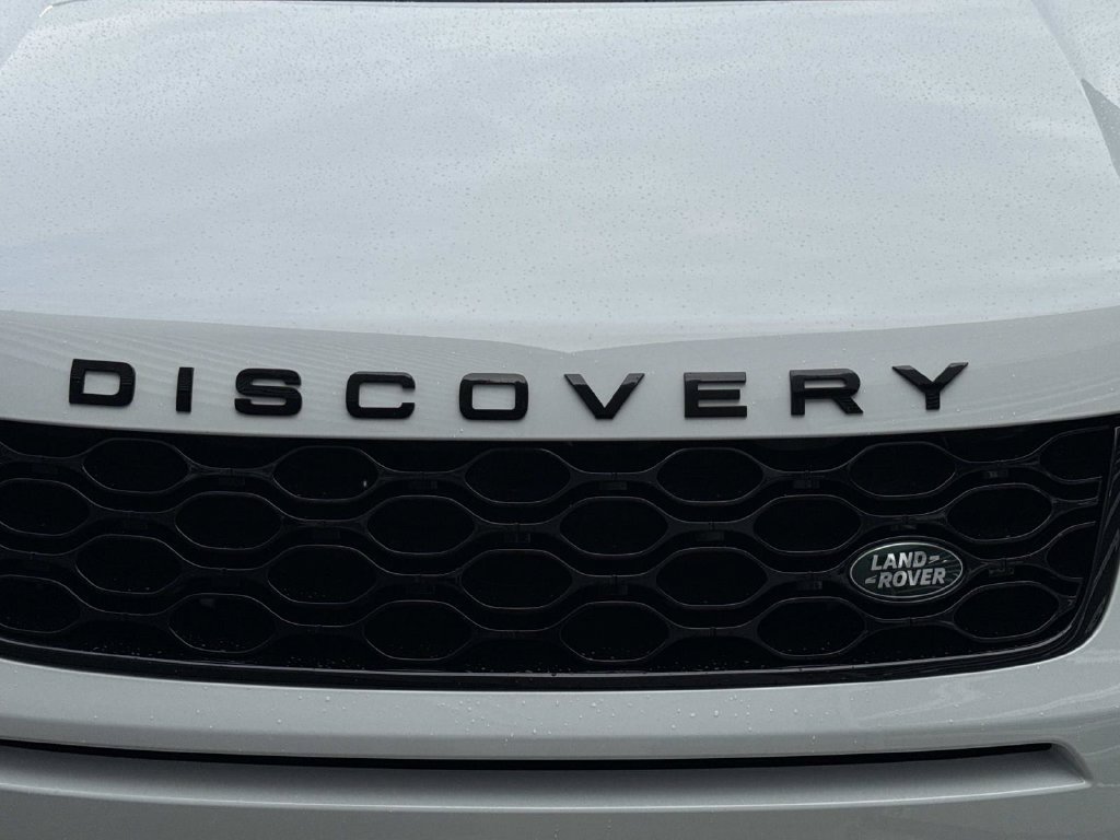 New 2026 Land Rover Discovery Sport Landmark AWD/4WD image 11
