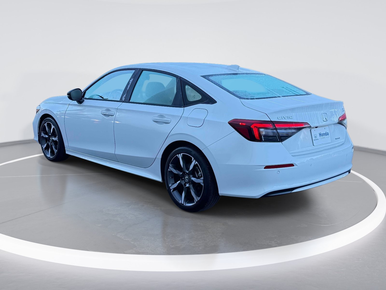 Certified 2025 Honda Civic Sport Touring image 4