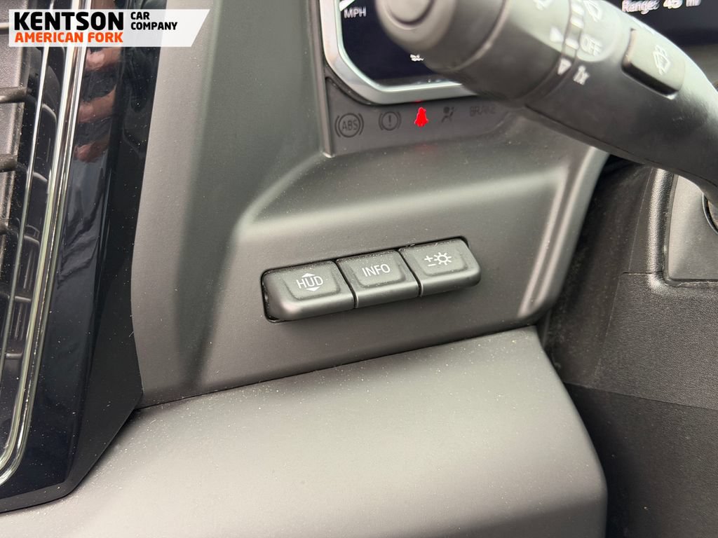 Used 2026 GMC Sierra 2500 AT4 w/ AT4 Premium Plus Package AWD/4WD image 18