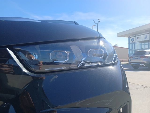 New 2026 BMW X5 sDrive40i image 4