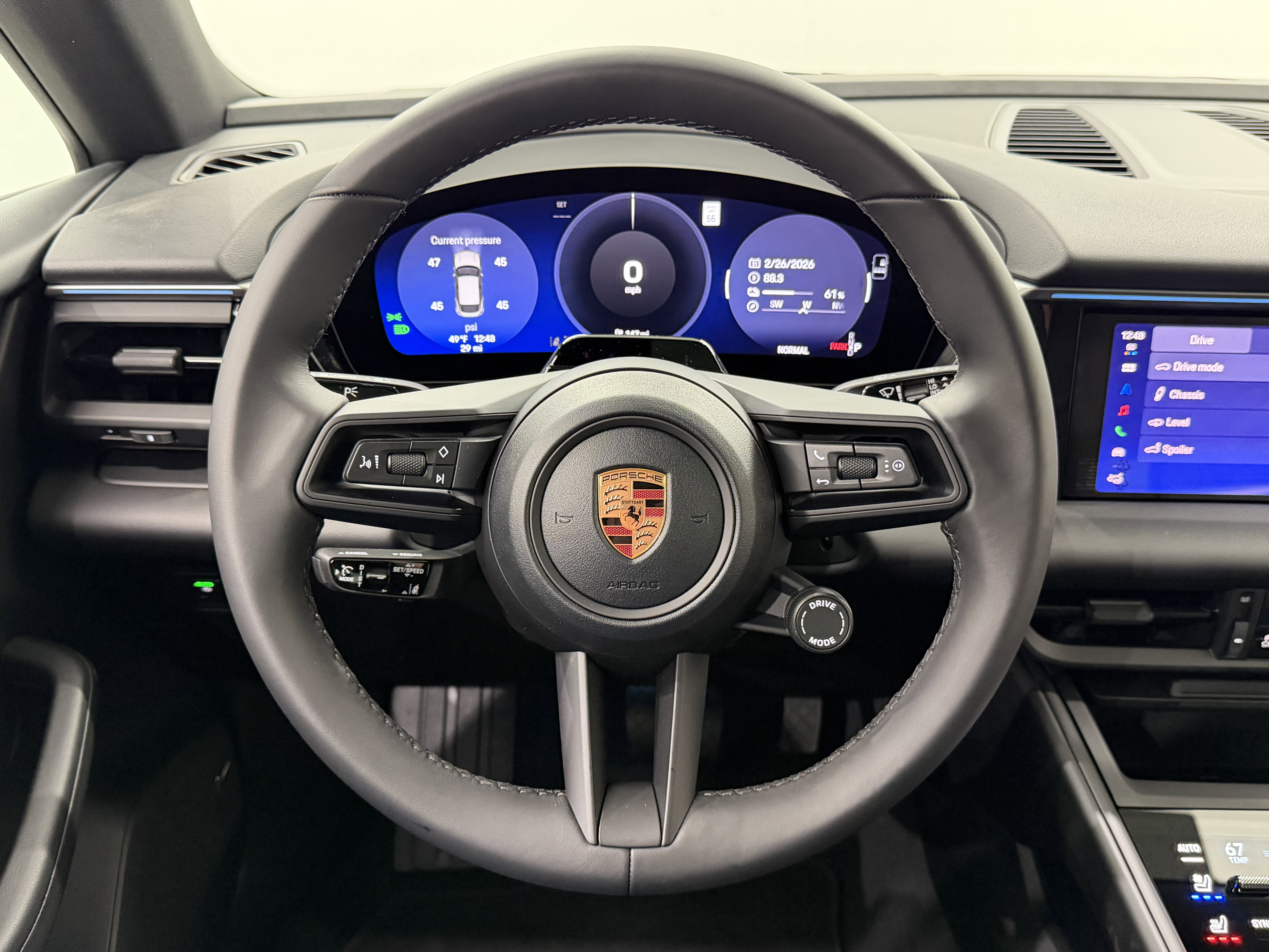 New 2026 Porsche Macan 4 Electric image 43