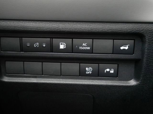 Used 2025 Mitsubishi Outlander SEL AWD/4WD image 17