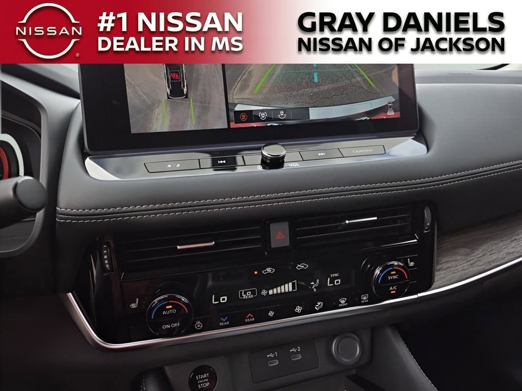 New 2026 Nissan Rogue Platinum w/ Platinum Premium Package image 8