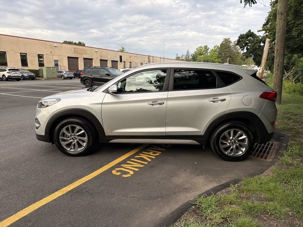 Used 2018 Hyundai Tucson SEL Plus AWD/4WD image 5