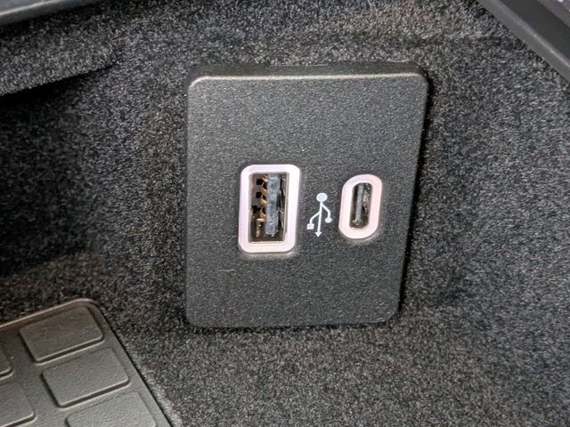 New 2026 Lincoln Corsair Premiere image 23