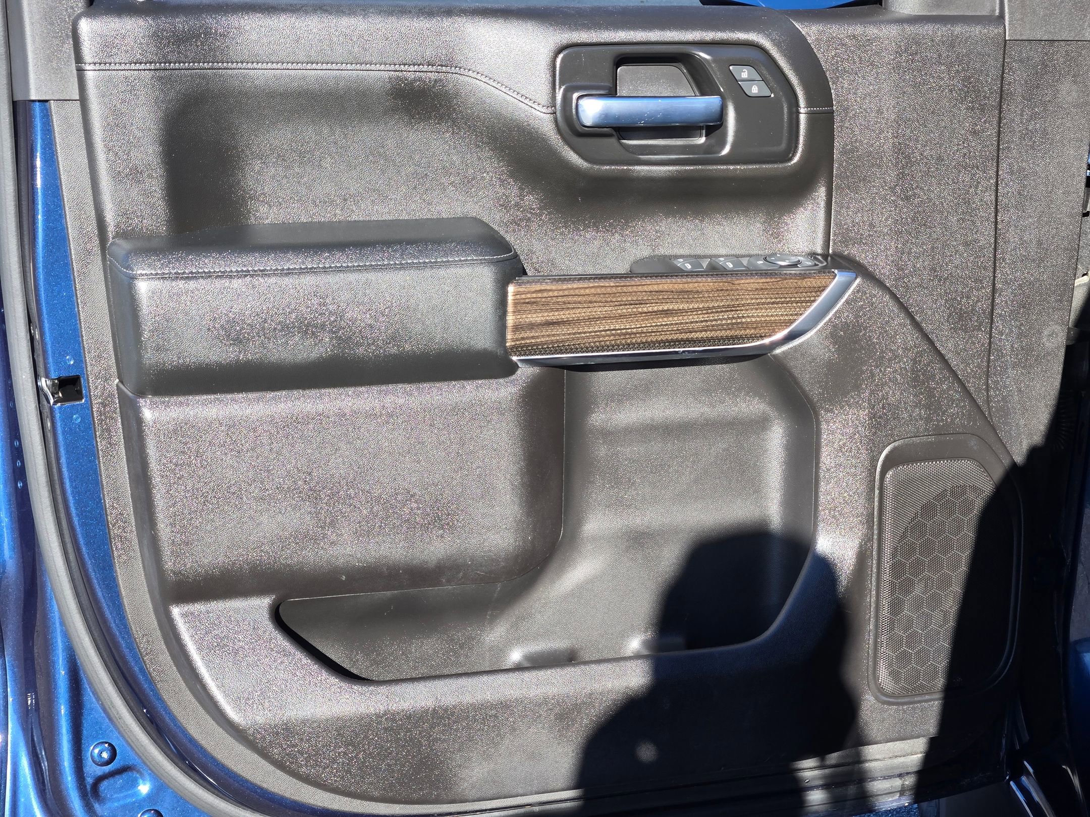 Used 2020 Chevrolet Silverado 1500 LT w/ All-Star Edition image 22