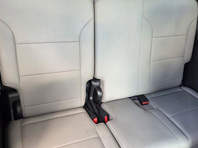 Certified 2024 GMC Acadia Elevation w/ Luxury Package image 40