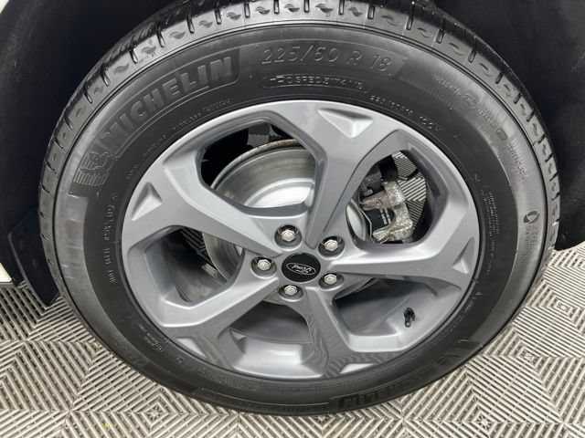 Used 2023 Ford Escape ST-Line w/ Tech Pack #1 AWD/4WD image 10