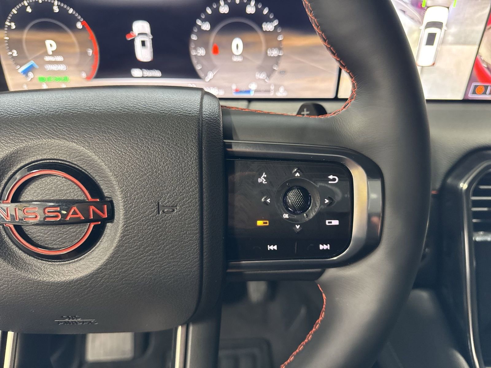 Certified 2025 Nissan Armada PRO-4X w/ Pro-4X Premium Package image 21