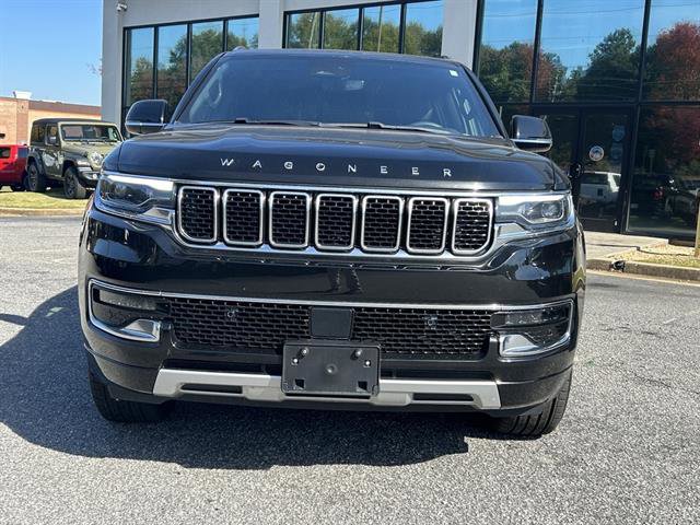 Used 2024 Jeep Wagoneer Series II w/ Flexible Seating Group image 2